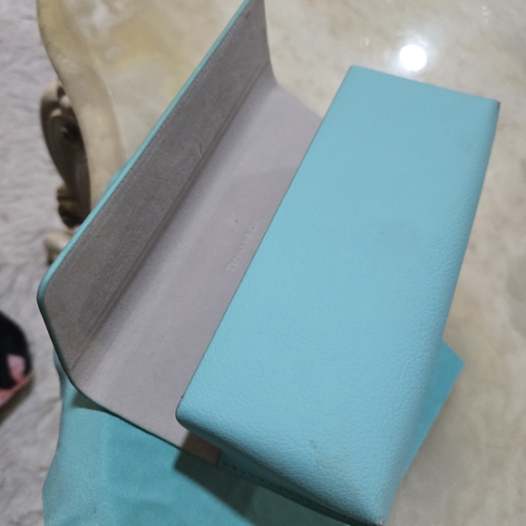 Tiffany & Co. Glass Case Set Blue - Picture 8 of 15